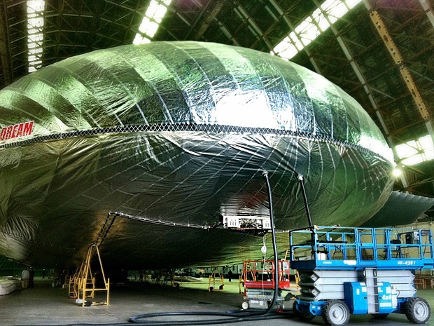 Grande Dirigível Aeroscraft Deverá Estar no Mercado em Três Anos