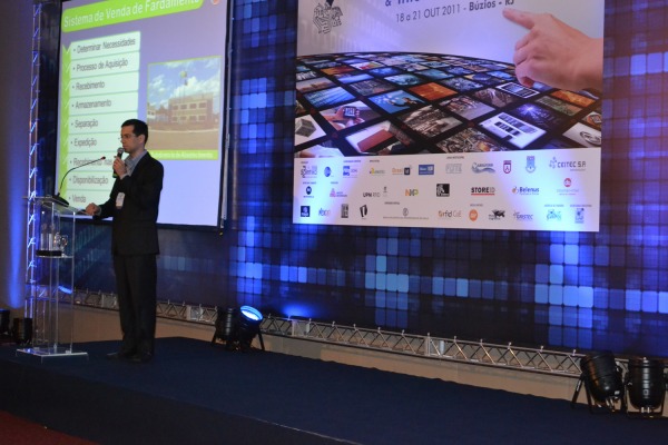 Cap Int Robson profere palestra