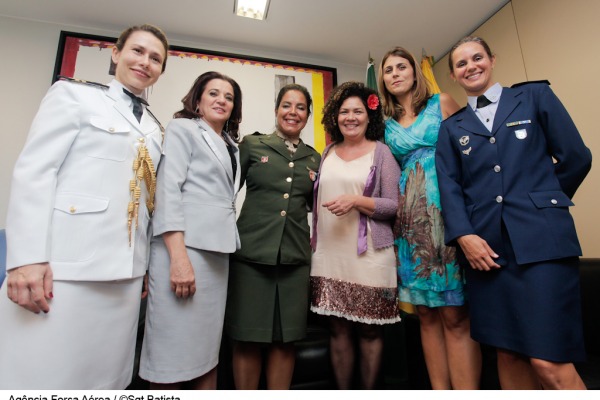 Mulheres são homenageadas na Câmara dos Deputados