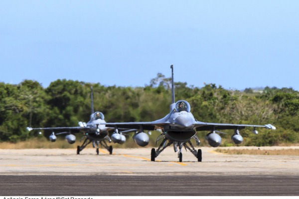 Aeronaves de caça F-16 americanas chegaram no sábado  Agência Força Aérea/Sgt Rezende