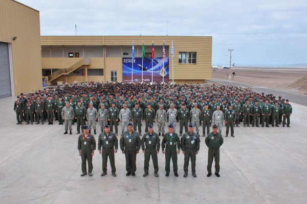 Exercício reúne mais de 800 militares de 5 países  Fuerza Aérea de Chile