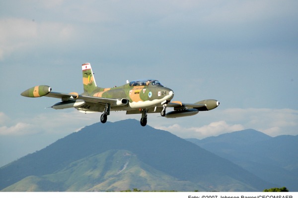 Jato AT-26 foi fabricado sob licença no Brasil  Sargento Johnson Barros / Agência Força Aérea