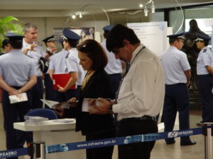 Exposição sobre Patrono da Aviação de Caça