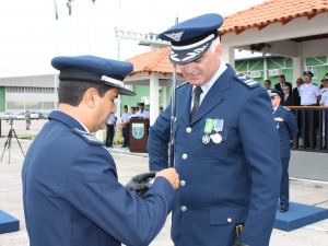 Cel Chagas colocando o DOM da BAMN  TC De Oliveira