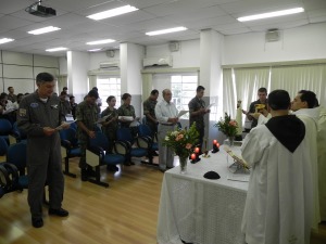 Missa católica comemorativa dos 69 anos