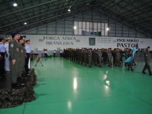 DESFILE MILITAR