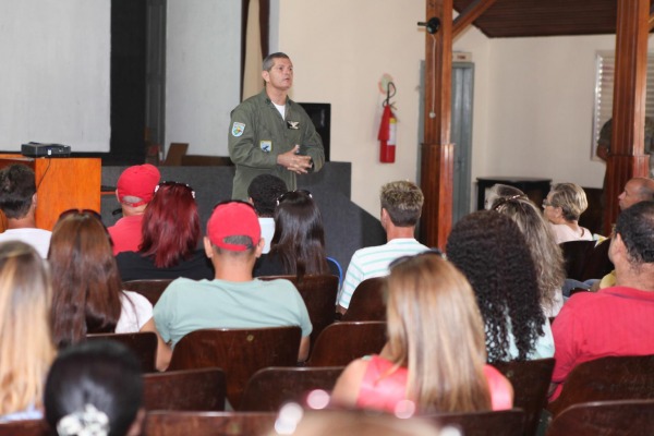 197 recrutas estão em formação na Base Aérea de Canoas