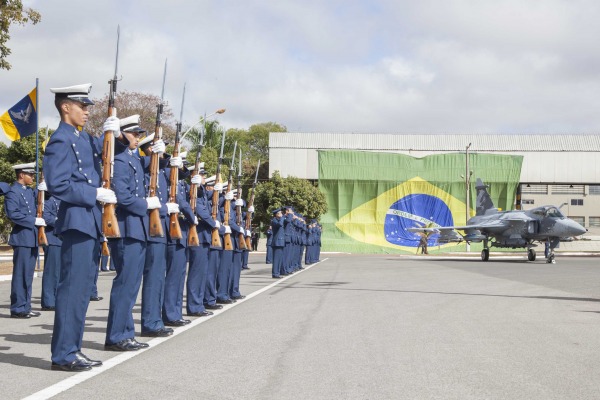 A cerimônia, presidida pelo Comandante da Aeronáutica, foi realizada na Base Aérea de Brasília (BABR)