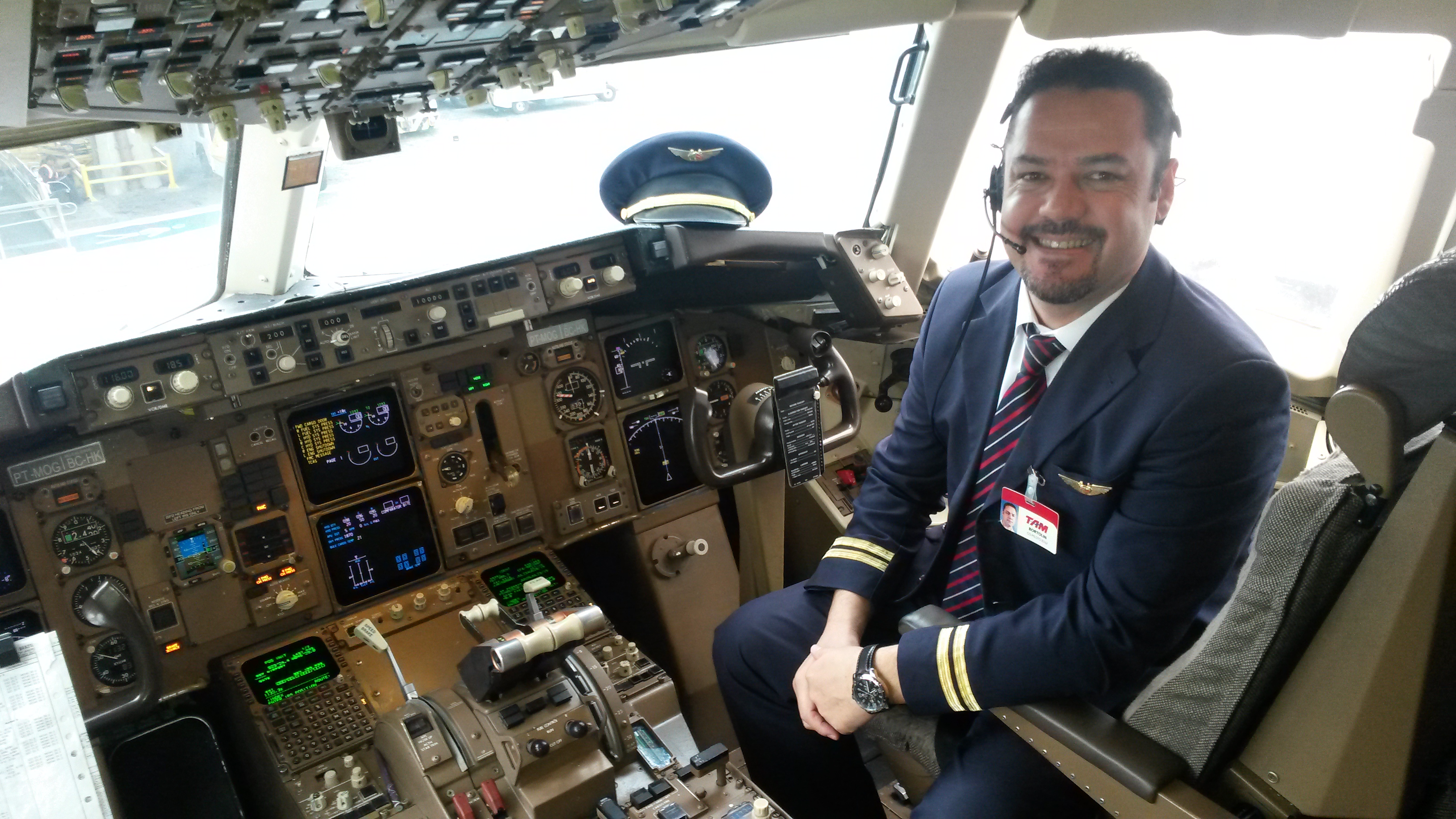 O caminho para se tornar piloto de linha aérea no exterior