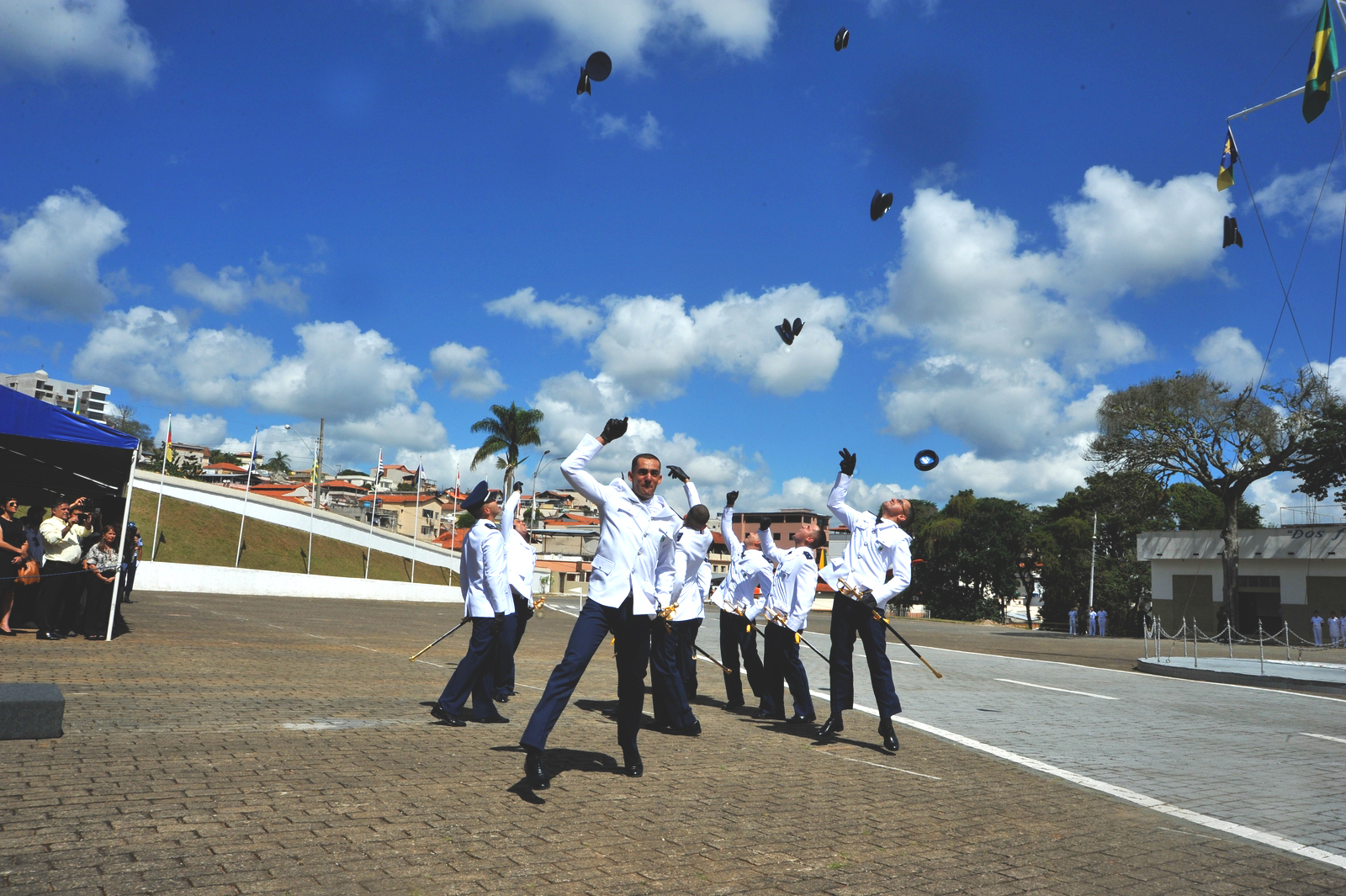 Sargentos Temporários concluem Estágio Básico no Rio Grande do Sul