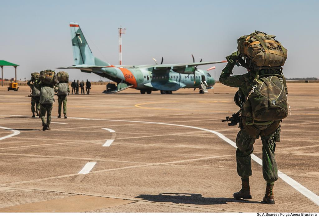 Destacamento de Aviação do Exército Brasileiro realiza capacitação de 200  militares em Operações Aeromóveis - PortalBIDS