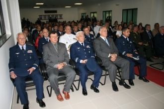 autoridades no salao nobre