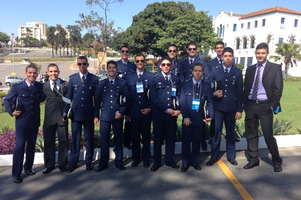 Alunos da EPCAR participam de Mini-ONU  EPCAR