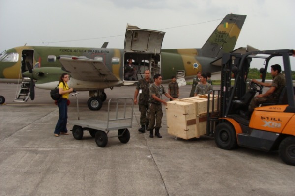 Chegada da onça em Manaus  Soldado Jacaúna