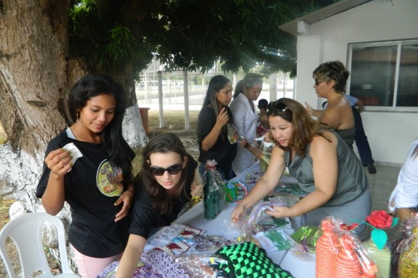 Bazar beneficente do grupo 