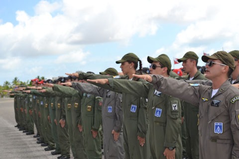 JURAMENTO DO PILOTO DE COMBATE  S2 CANÁRIO