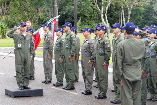 Passagem de Comando 2°/8°  Sargento M. Oliveira/ BAPV