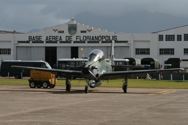 A Base Aérea de Florianópolis recebe as aeronaves  BAFL