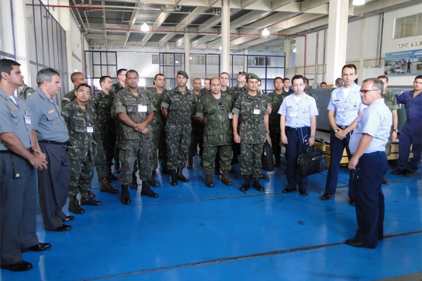 Militares do CCOPAB recebem instrução no CTLA  2S BFT Israel Almeida