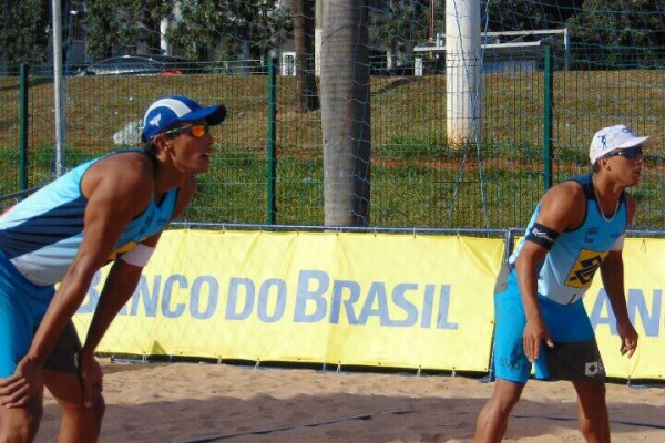 Militares participaram de circuitos que reuniram grandes nomes do cenário do Vôlei de Praia