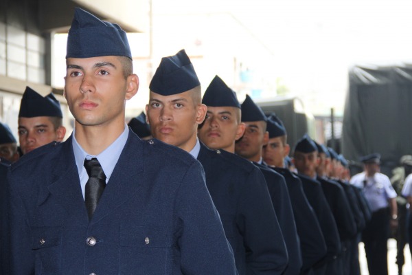 Novos soldados durante a Formatura do CFSD  SIDOM