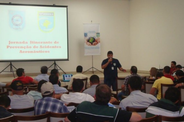 Palestra do investigador Major Wellington  