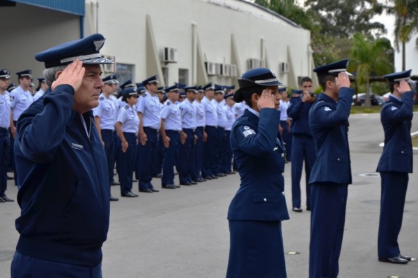 Militares são homenageados com Medalhas  CELOG