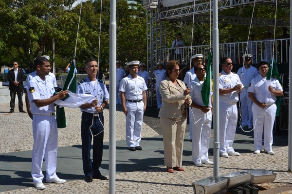 Bandeira Nacional foi hasteada no Centro Administrativo do RN  BANT/3S GOMES