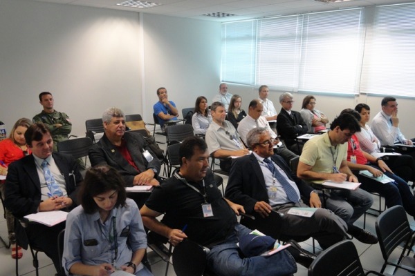 Palestra para profissionais do aeroporto  SERIPA III