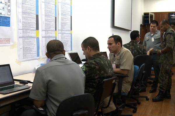 A atividade faz parte do Curso de Comando e Estado-Maior e reúne cerca de 460 militares no Rio de Janeiro