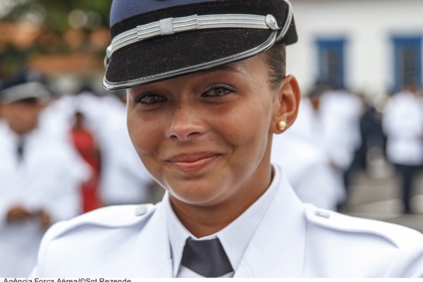 Quepe Sargento Feminino