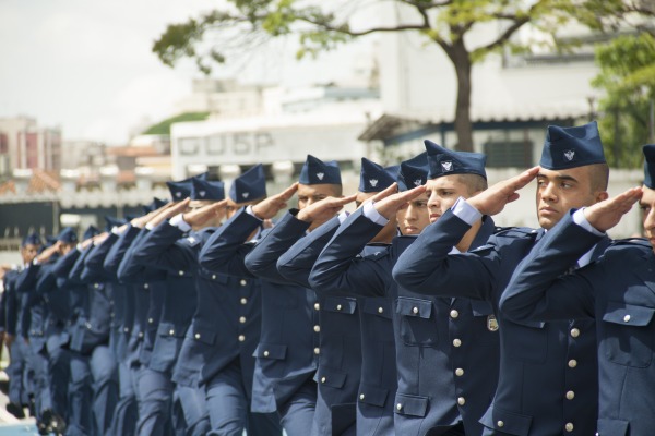 A cerimônia militar alusiva ao Dia da Infantaria foi realizada no Pátio Cambuci (SP)