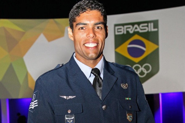 O Sargento Bruno da Silveira Mendonça foi escolhido o melhor atleta de 2014 na modalidade Hóquei sobre Grama