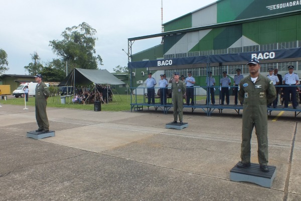 Tenente-Coronel Leonardo passou o cargo para o Tenente-Coronel Washington  Soldado Vidal