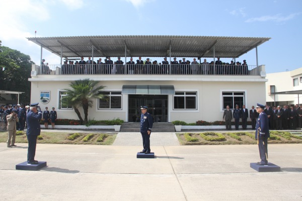 A solenidade de passagem de comando foi realizada na sexta-feira (19/12), nas dependências do Terceiro Comando Aéreo Regional (III COMAR)