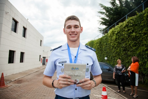 Estudante da Escola Preparatória de Cadetes do Ar escreveu sobre a cidade de Barbacena (MG)