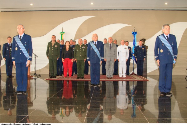 A cerimônia foi presidida pelo Comandante da Aeronáutica, Tenente-Brigadeiro do Ar Juniti Saito