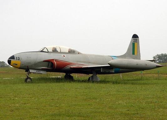 Aeronave T-33 do acervo da TAM  Museu TAM