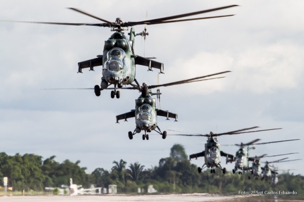 Voo ocorreu em Rondônia e marca a operacionalidade dos helicópteros de ataque