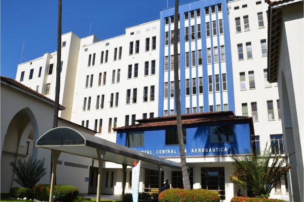 O curso possui duração de seis meses e é destinado à população O curso possui duração de seis meses e é destinado à população