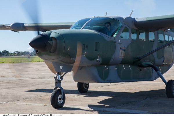 Avião C-98 Caravan  Tenente Enilton / Agência Força Aérea