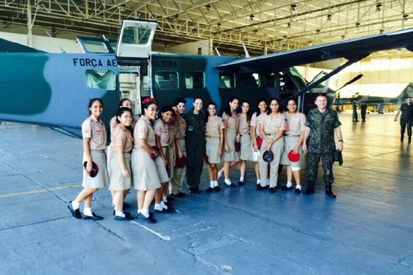 Visita na Base Aérea de Manaus  Soldado F Silva / COMAR VII