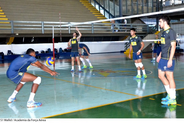 Os atletas se preparam para o campeonato mundial na Argentina em agosto