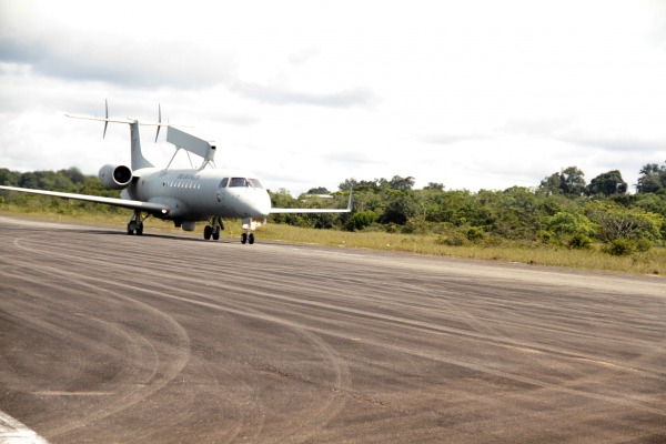Aeronave E-99 do Esquadr�o Guardi�o