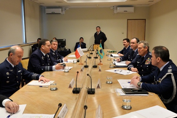 Reunião entre FAB e Força Aérea do Chile  