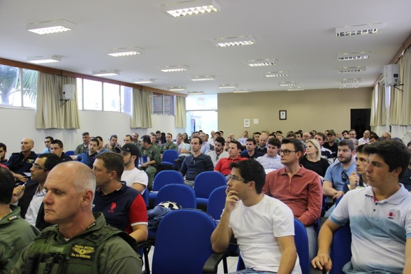 Encontro reuniu cerca de cem participantes com objetivo de reduzir número de ocorrências Encontro reuniu cerca de cem participantes com objetivo de reduzir número de ocorrências