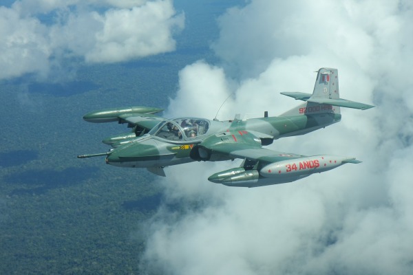 Caça peruano A-37 Dragonfly   Cb Junior/Agência Força Aérea