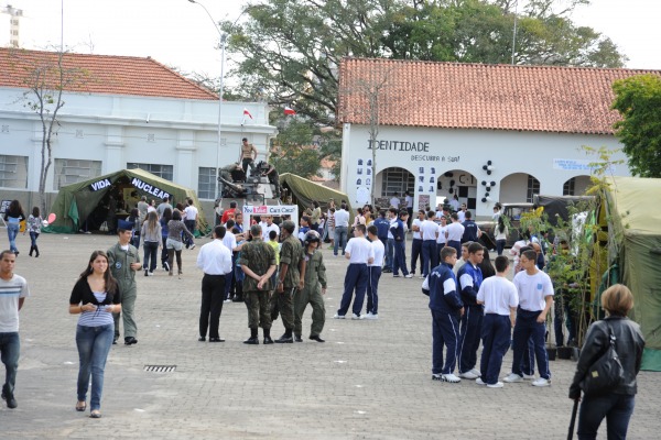 Feira da Ciências e Cultura - arquivo 2012  2S Diego