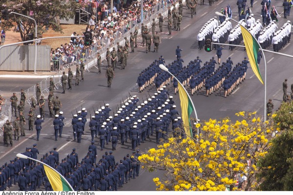 Desfile cívico-militar será transmitido ao vivo pelos canais TV Brasil e NBR