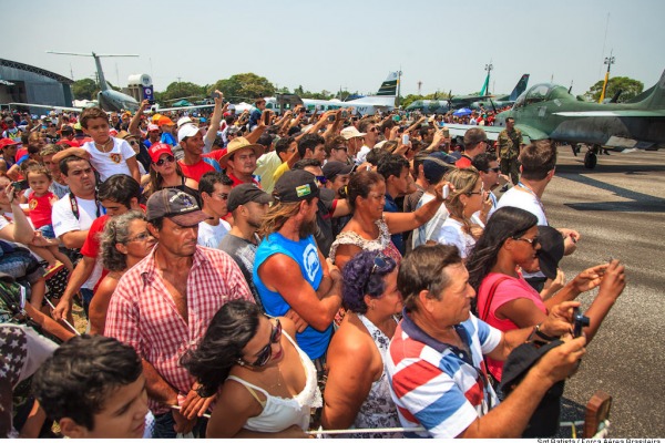 Mais de mil pessoas foram atendidadas pelos profissionais da saúde da FAB durante o evento